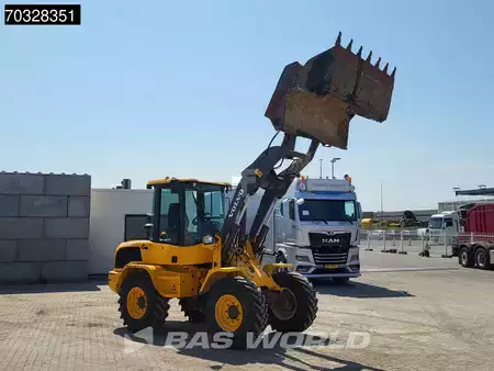 Kolové nakladače 2017 Volvo L35 G (18)