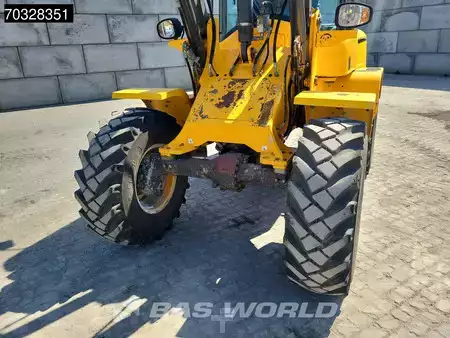 Kolové nakladače 2017 Volvo L35 G (21)