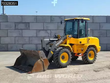 Kolové nakladače 2017 Volvo L35 G (3)