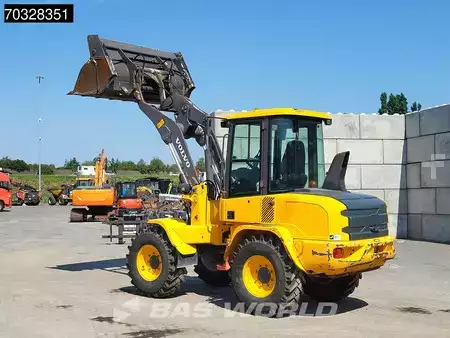 Kolové nakladače 2017 Volvo L35 G (5)