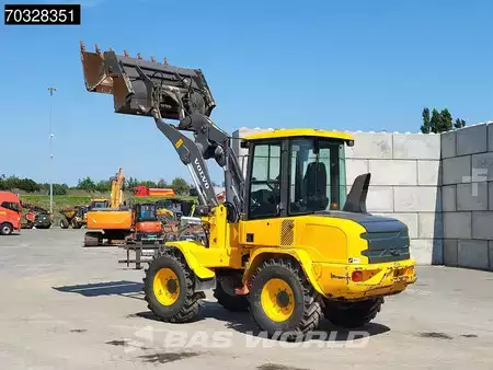 Kolové nakladače 2017 Volvo L35 G (8)
