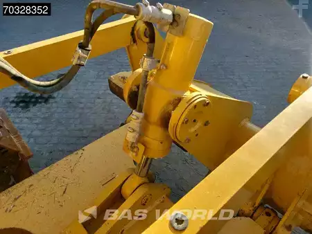 Buldożery 2016 Caterpillar D6 T XW 3M Wide - Ripper (25)