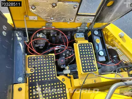 Pelles sur chenilles 2021 Komatsu PC138 US-11 (17)