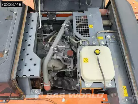Escavadora de rastos 2019 Hitachi ZX250 LC -6 Roto + Bucket (23)