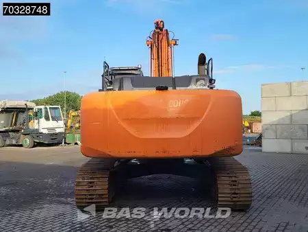 Escavadora de rastos 2019 Hitachi ZX250 LC -6 Roto + Bucket (5)