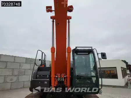 Escavadora de rastos 2019 Hitachi ZX250 LC -6 Roto + Bucket (9)