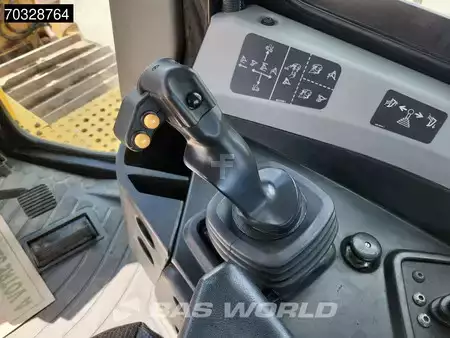 Pásové buldozery 2017 Caterpillar D6 T LGP Ripper - GPS (36)