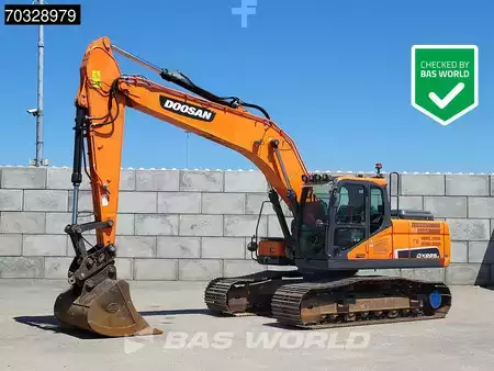 Escavatori cingolati 2020 Doosan DX225 LC-5 (1)