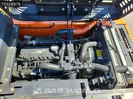 Escavatori cingolati 2020 Doosan DX225 LC-5 (17)