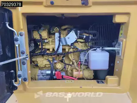 Mini pelle 2019 Caterpillar 308 CR (11)