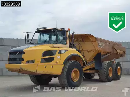 Zalomené klouby-dampry  2011 Volvo A35 F (1)