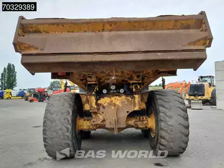 Zalomené klouby-dampry  2011 Volvo A35 F (6)