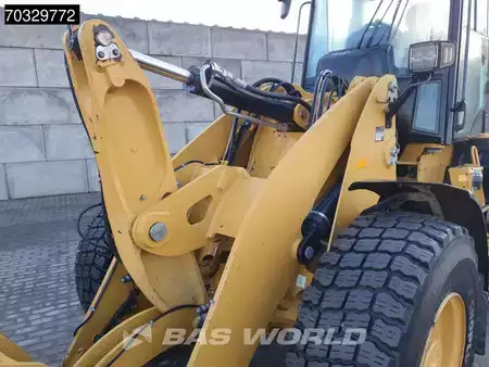 Chargeuse sur pneus 2017 Caterpillar 918 M A/C (13)