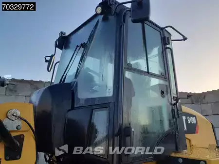 Chargeuse sur pneus 2017 Caterpillar 918 M A/C (21)