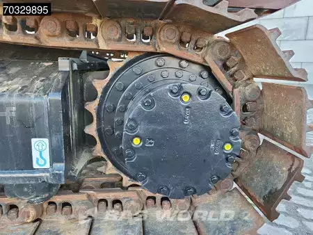 Kedjegraver 2026 Hitachi ZX220 LC-5G (32)