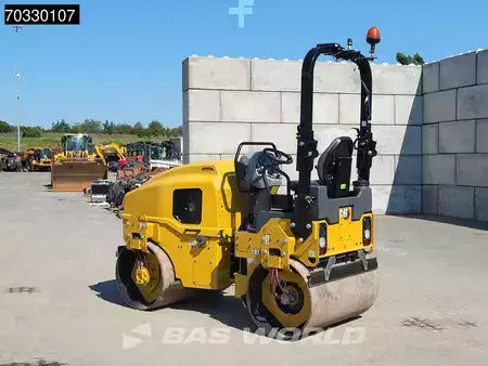Tandem hengerek 2023 Caterpillar CB2.7 GC (2)