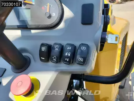Tandem hengerek 2023 Caterpillar CB2.7 GC (30)