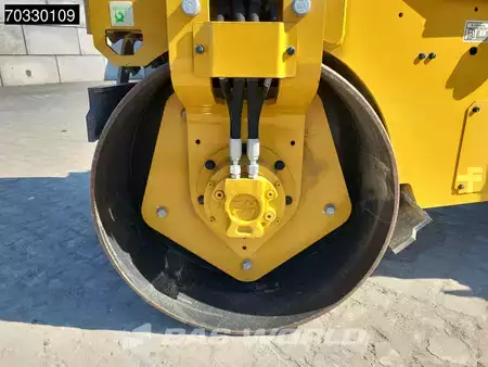 Tandem hengerek 2023 Caterpillar CB2.7 GC (10)