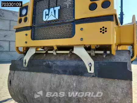 Tandem hengerek 2023 Caterpillar CB2.7 GC (12)