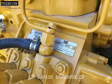 Tandem hengerek 2023 Caterpillar CB2.7 GC (17)