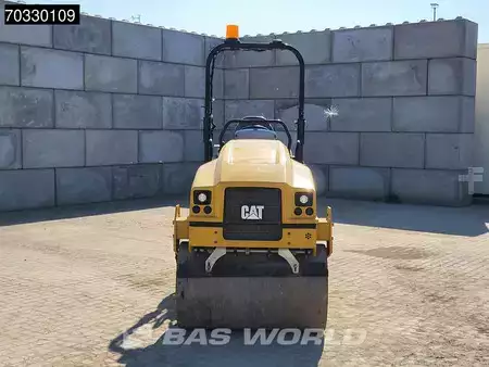 Tandem hengerek 2023 Caterpillar CB2.7 GC (7)