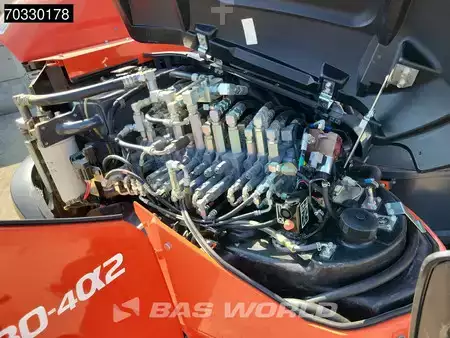 mini escavadeira 2022 Kubota KX080 -4a2 A/C - 3 Buckets (31)