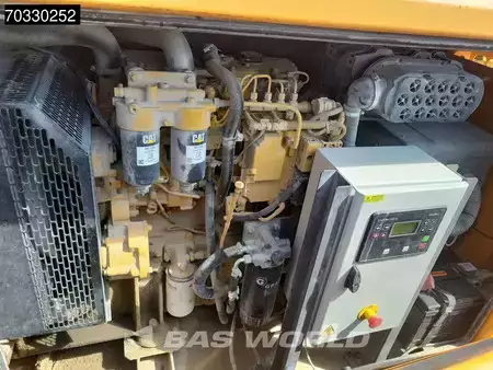 Miscelaneo 2023 Barford 750J CAT C4.4 Engine (16)