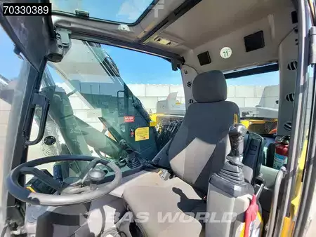 Pelle sur pneus 2022 Volvo EWR170 E (26)