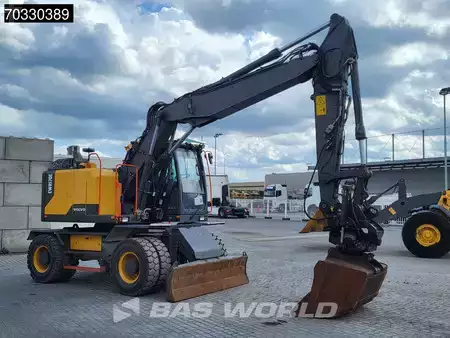 Pelle sur pneus 2022 Volvo EWR170 E (6)