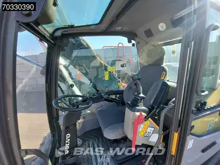 Excavadoras de ruedas 2017 Volvo EW160 E (29)
