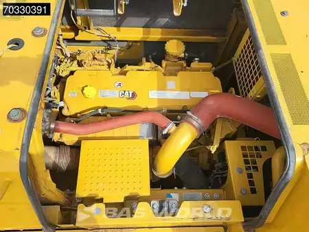Korečková rýpadla 2020 Caterpillar 352 -07A (19)