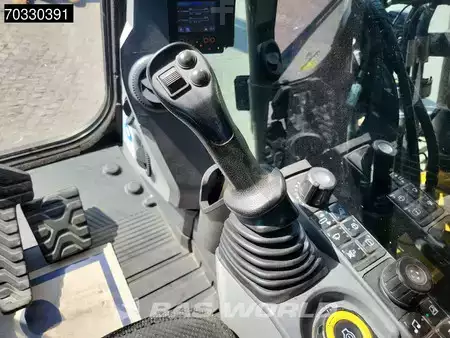 Korečková rýpadla 2020 Caterpillar 352 -07A (38)
