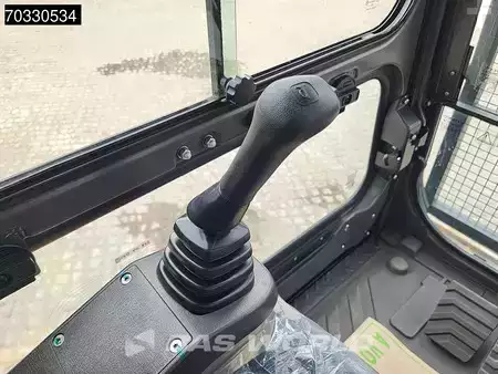 Excavadoras de cadenas 2026 Volvo EC300 D L (35)