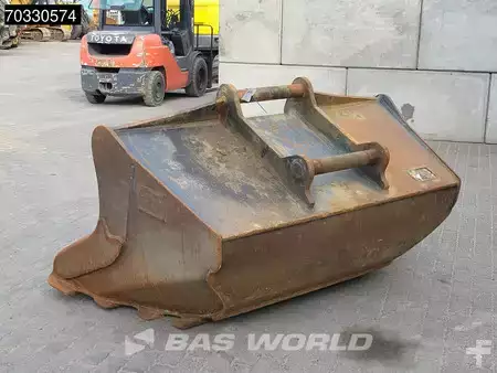 Escavadora de rastos 2020 Caterpillar 326 -07A Tiltrotator - 2 Buckets (20)
