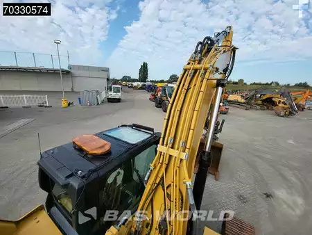 Escavadora de rastos 2020 Caterpillar 326 -07A Tiltrotator - 2 Buckets (39)