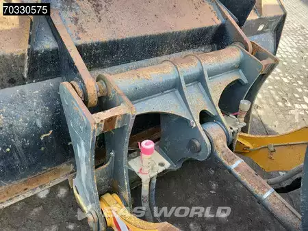 Ładowarki kołowe 2020 Liebherr L538 Quick Coupler (14)