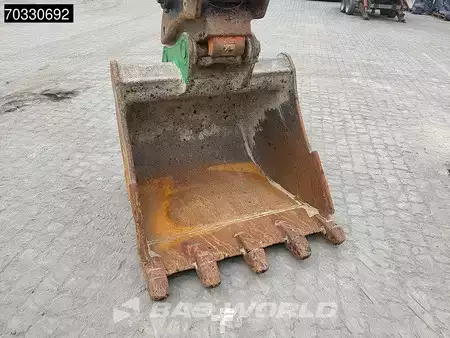 Korečková rýpadla 2022 Hitachi ZX130 LCN -7 2 Buckets (15)