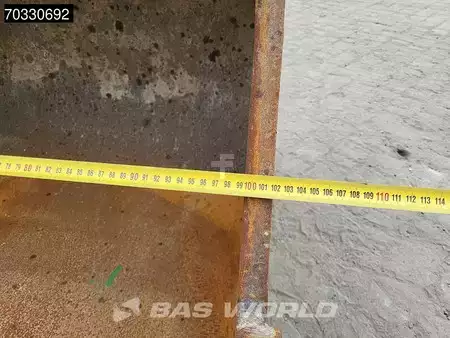 Korečková rýpadla 2022 Hitachi ZX130 LCN -7 2 Buckets (17)