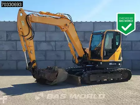 mini escavadeira 2023 Hyundai R80 CR-9A A/C - 3 Buckets (1)