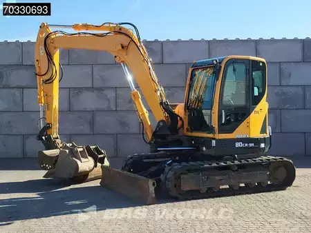 mini escavadeira 2023 Hyundai R80 CR-9A A/C - 3 Buckets (2)