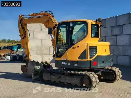 mini escavadeira 2023 Hyundai R80 CR-9A A/C - 3 Buckets (3)