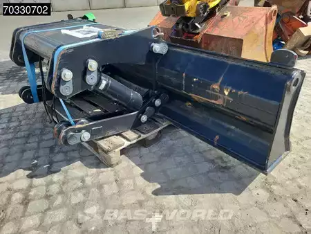 Mobil gravemaskin 2012 Caterpillar M322 D Rail & Road (18)