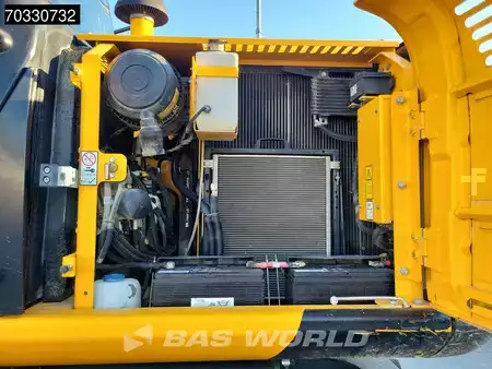 Mobil grävmaskin 2013 JCB JS145 W (16)