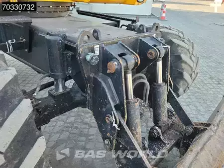 Mobil grävmaskin 2013 JCB JS145 W (22)