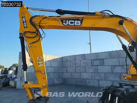Mobil grävmaskin 2013 JCB JS145 W (7)