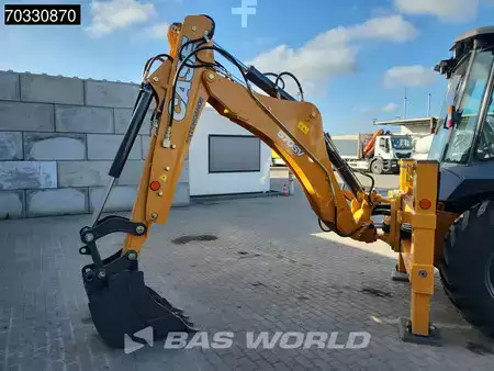 Rigid Backhoe Loader 2025 Case 570SV 4WD - A/C - 4-1 Bucket - Telestick - HP (16)