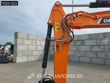Mini pelle 2025 Doosan DX50 Z-7 (11)