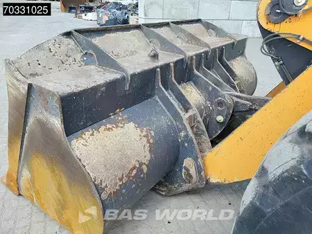 Wheel Loaders 2021 Case 821 G (11)