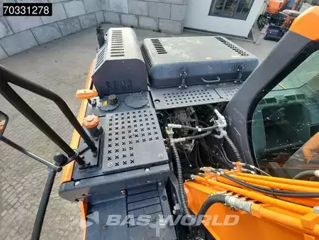 Kettenbagger 2020 Doosan DX140 LC-5 DX 140LC-5 3 Buckets (31)