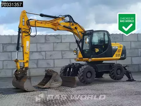 Escavatori gommati 2012 JCB JS145 W (1)